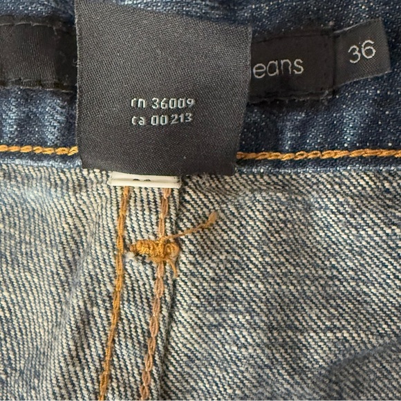 Men’s Calvin Klein Relaxed Fit Straight Jeans. Size 36x32 - Picture 12 of 16